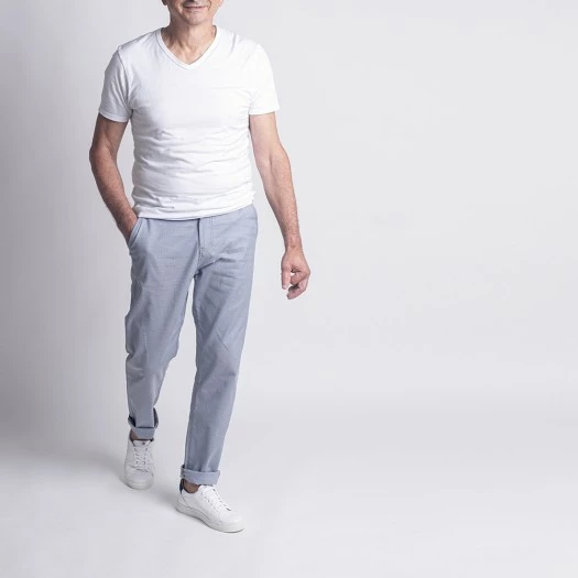 1083 CHINO CAROTTE 168 Coton Bio Pique Flex Bleu Homme 3 1083 CHINO CAROTTE 168 Coton Bio Pique Flex Bleu Homme