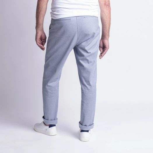 1083 CHINO CAROTTE 168 Coton Bio Pique Flex Bleu Homme 6 1083 CHINO CAROTTE 168 Coton Bio Pique Flex Bleu Homme - Image 4