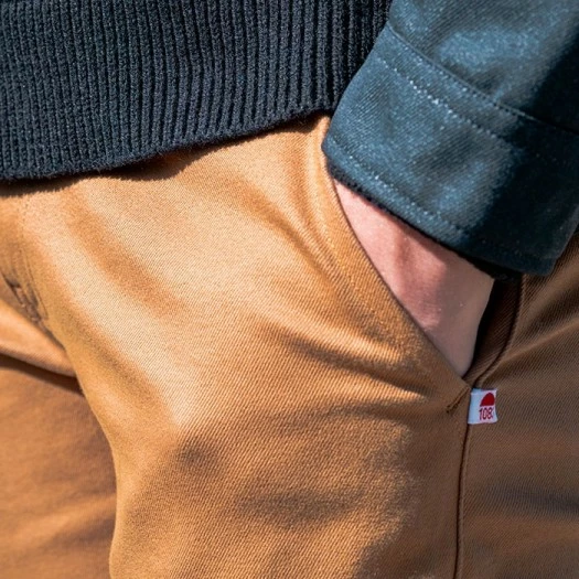 1083 CHINO AJUSTE 163 Coton Bio Filidenim Flex Uni Camel Homme 7 1083 CHINO AJUSTE 163 Coton Bio Filidenim Flex Uni Camel Homme - Image 5