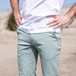 1083 CHINO AJUSTE 163 Coton Bio Filidenim Flex Uni Vert De Gris Homme 13 1083 CHINO AJUSTE 163 Coton Bio Filidenim Flex Uni Vert De Gris Homme -1083 boutique pe 21 163vertdegris 903bleulin